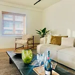 Apartament Gelijkvloers Met Prive Parking *