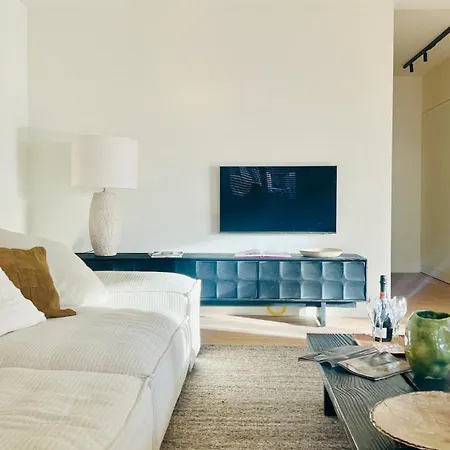 アパート Gelijkvloers Met Prive Parking クノック・ヘイスト