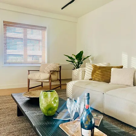 דירה Gelijkvloers Met Prive Parking *