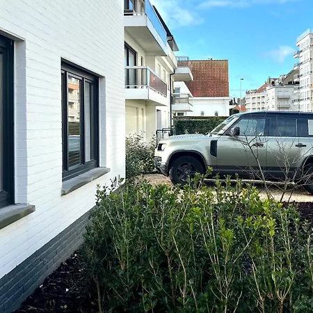 アパート Gelijkvloers Met Prive Parking クノック・ヘイスト